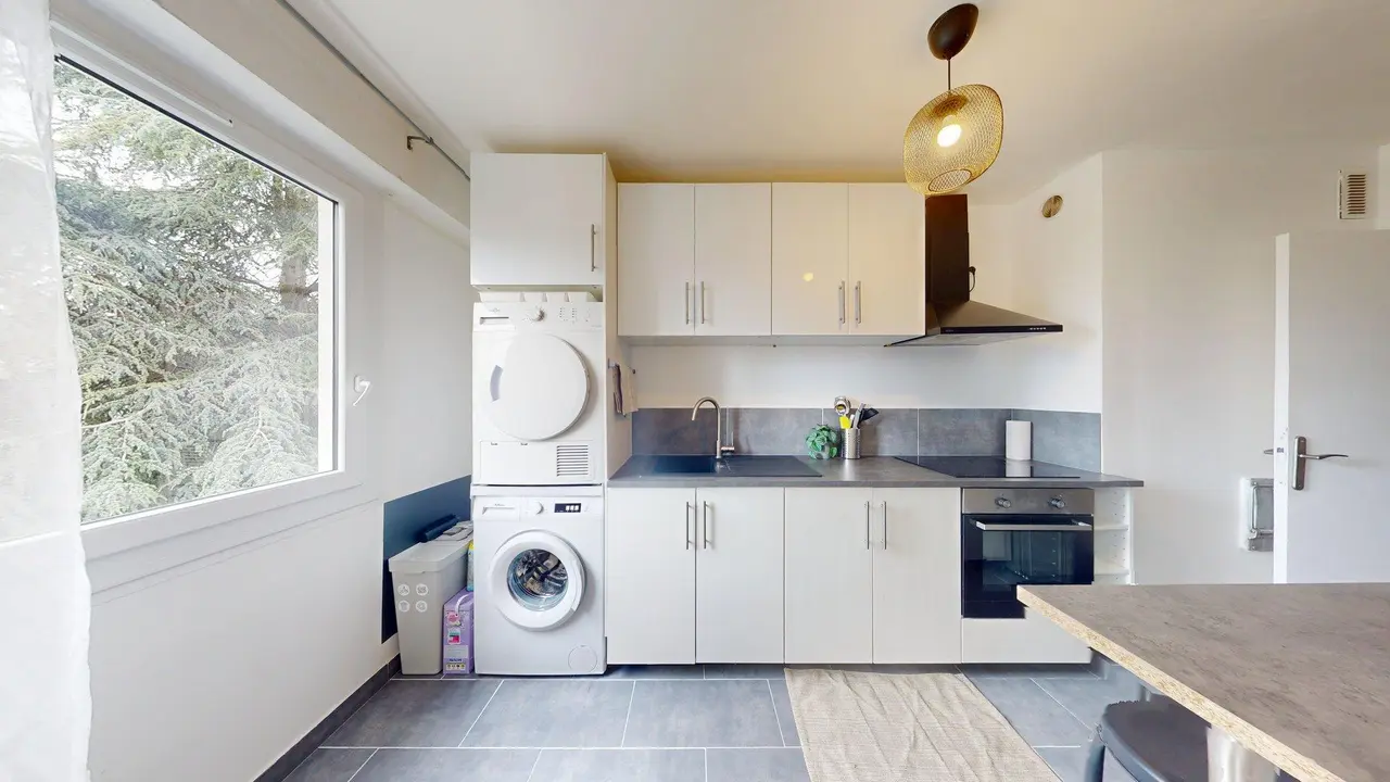 Colocation meublée de 78.0m2 - 540€ - Évry