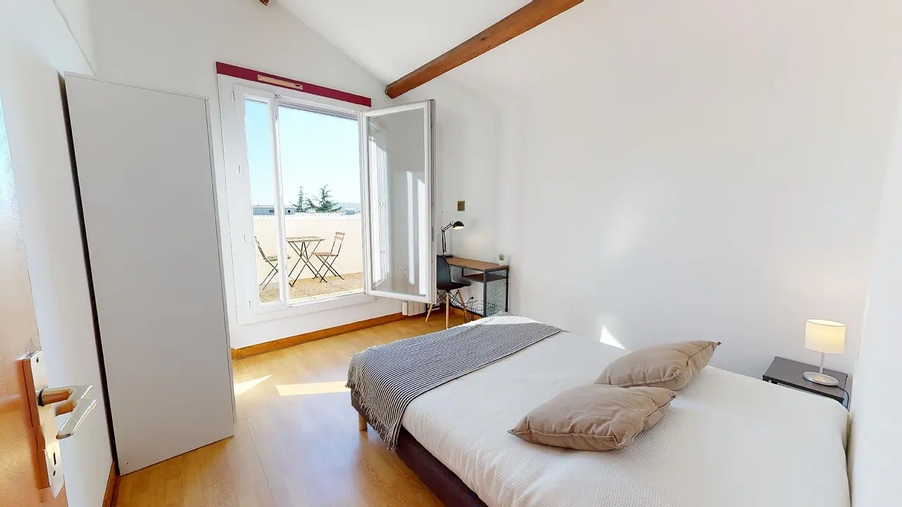 Colocation meublée de 122.0m2 - 500€ - Lyon