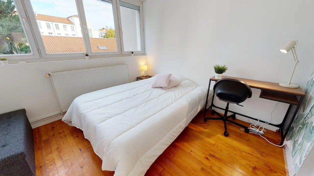 Colocation meublée de 60.0m2 - 550€ - Villeurbanne