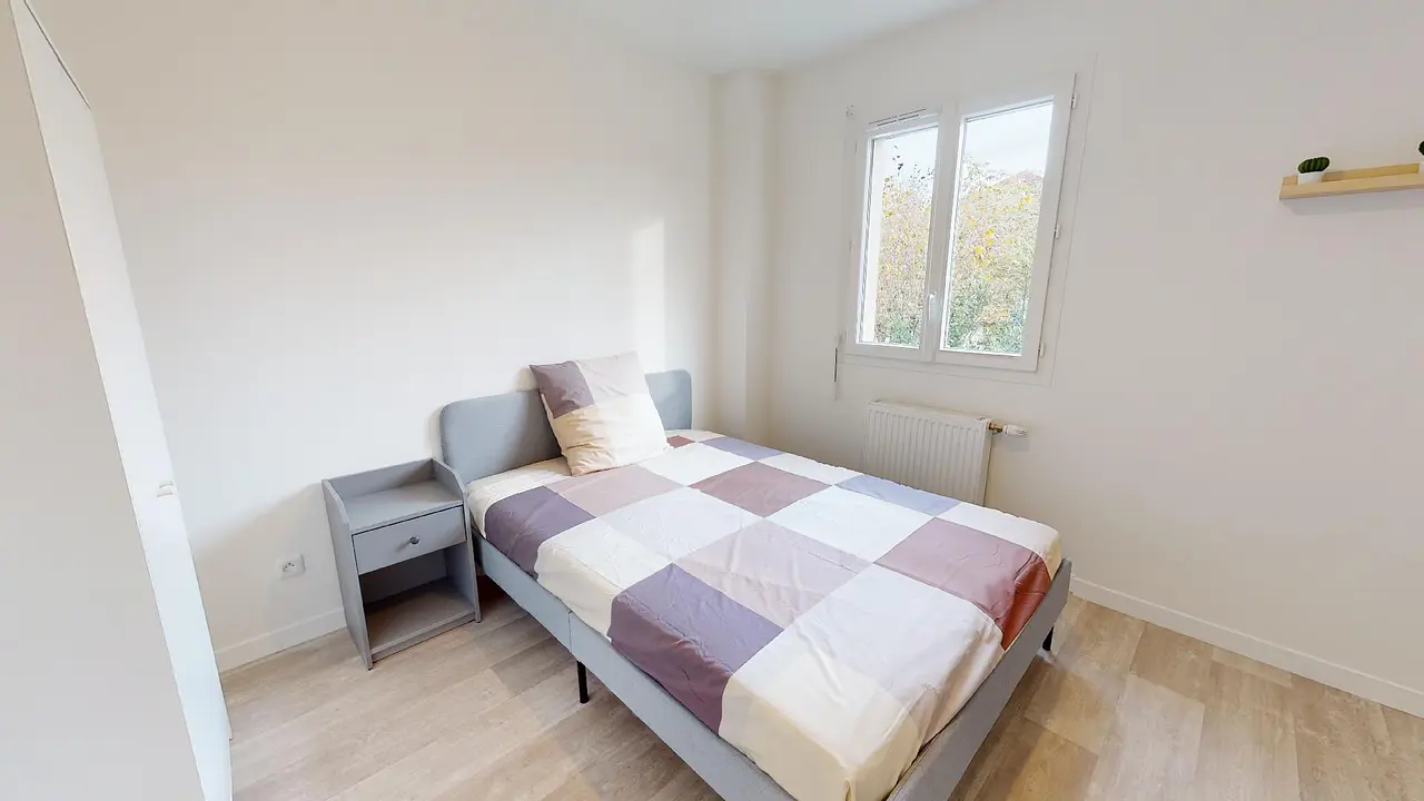 Colocation meublée de 83.0m2 - 510€ - Dijon