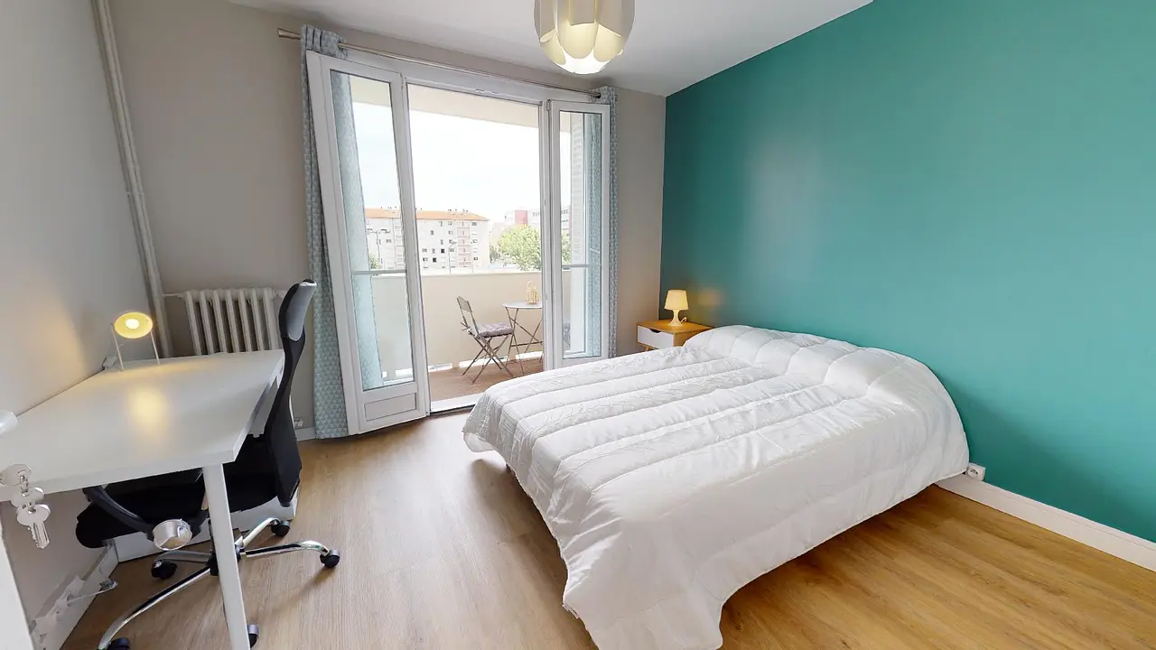 Colocation meublée de 65.0m2 - 597€ - Villeurbanne