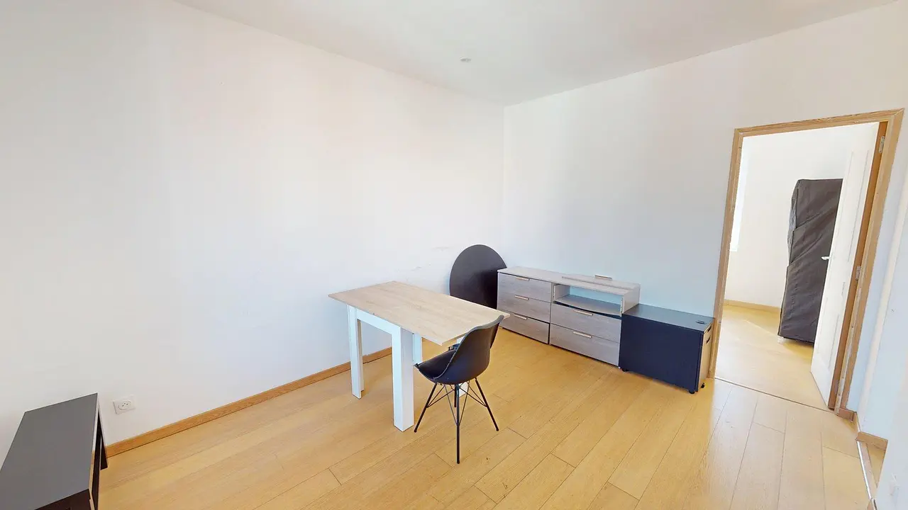 Appartement meublé de 42.76m2 - 638€ - Roubaix