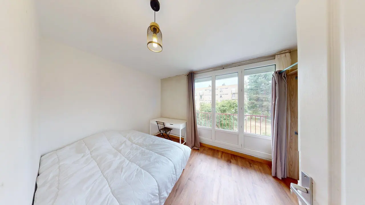 Colocation meublée de 74.0m2 - 380€ - Rennes