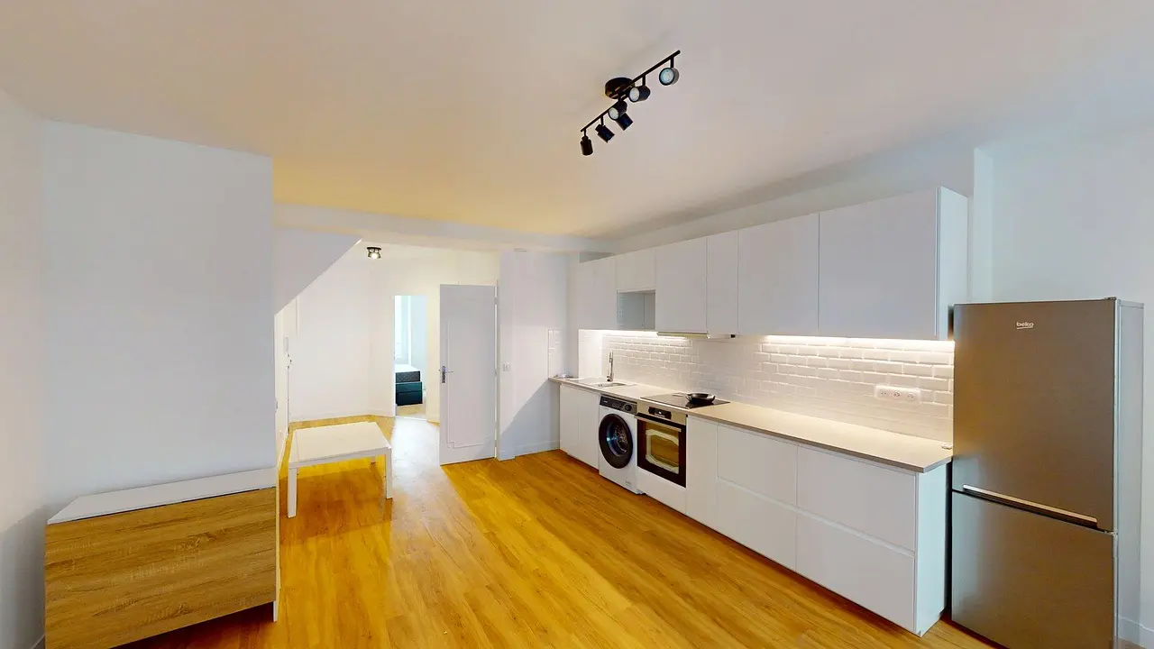 Appartement meublé de 41.02m2 - 1700€ - Paris