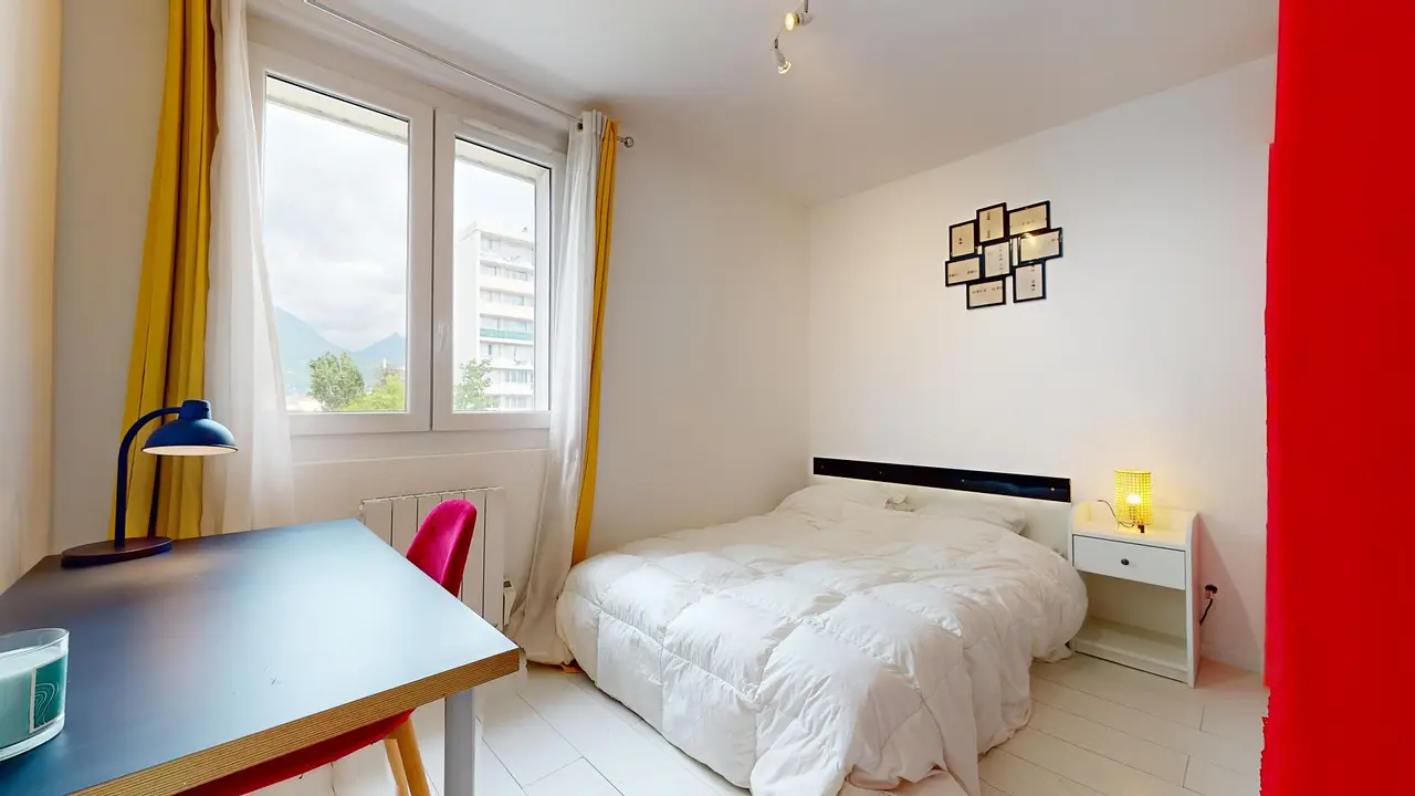 Colocation meublée de 65.0m2 - 400€ - Grenoble