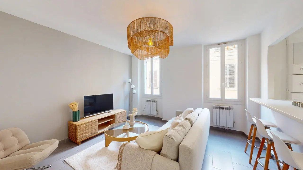 Appartement meublé de 51m2 - 1150€ - Toulon