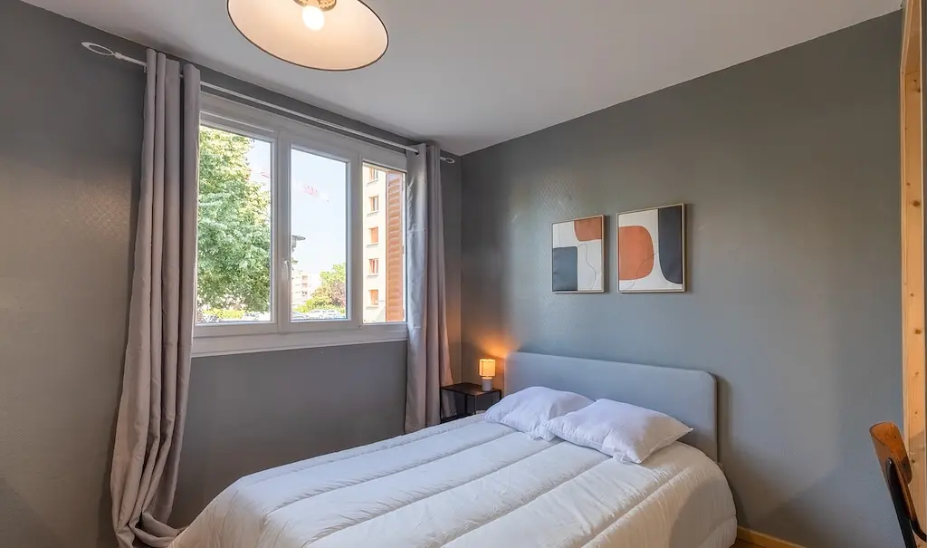 Colocation meublée de 73.2m2 - 495€ - Vénissieux
