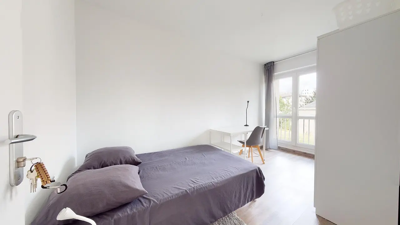 Colocation meublée de 78.47m2 - 560€ - Cergy