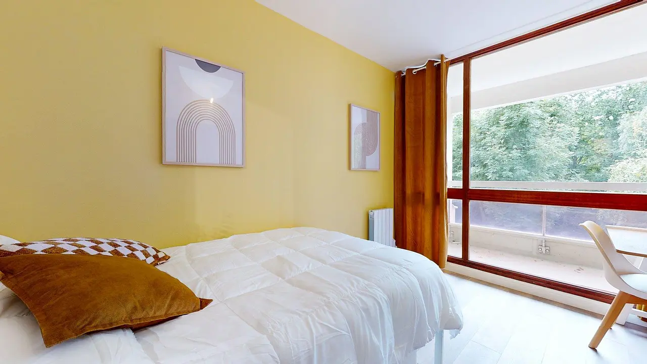 Colocation meublée de 92.96m2 - 499€ - Élancourt