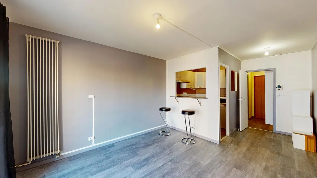 Appartement non meublé de 27.5m2 - 465€ - Reims