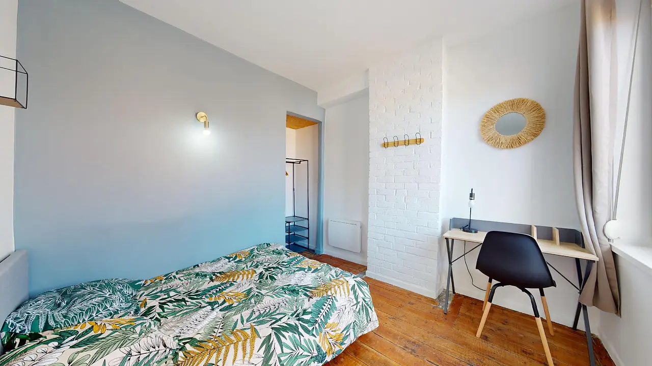 Colocation meublée de 110.0m2 - 395€ - Croix