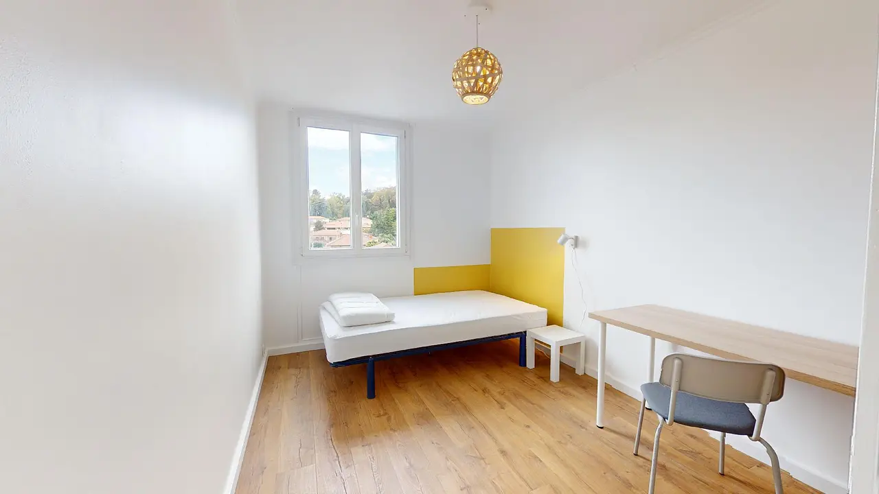 Colocation meublée de 66.0m2 - 556€ - Pierre-Bénite