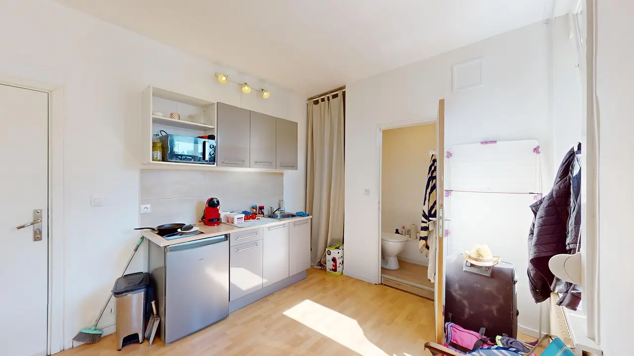 Maison meublée de 18.0m2 - 459€ - Lille