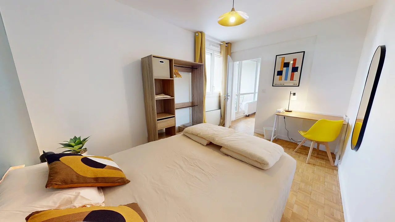 Colocation meublée de 81.61m2 - 480€ - Villeurbanne