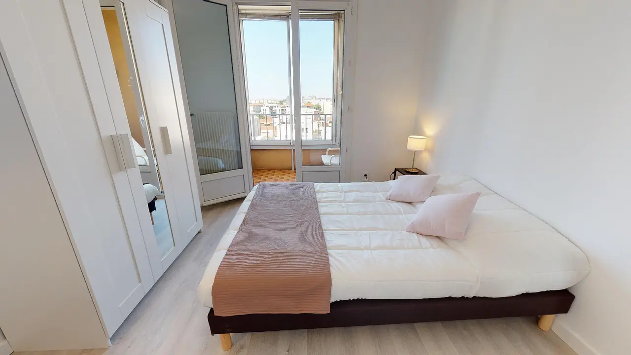 Colocation meublée de 83.0m2 - 522€ - Lyon