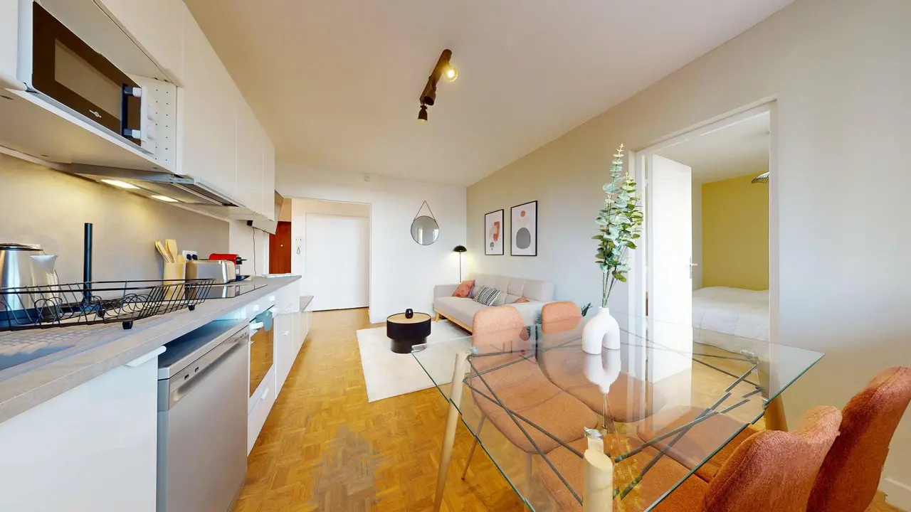 Colocation meublée de 77m2 - 499€ - Villeurbanne