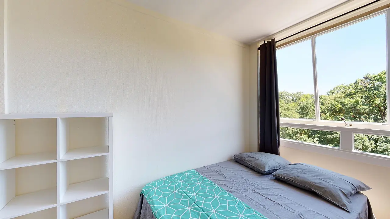 Colocation meublée de 67.0m2 - 519€ - Bron