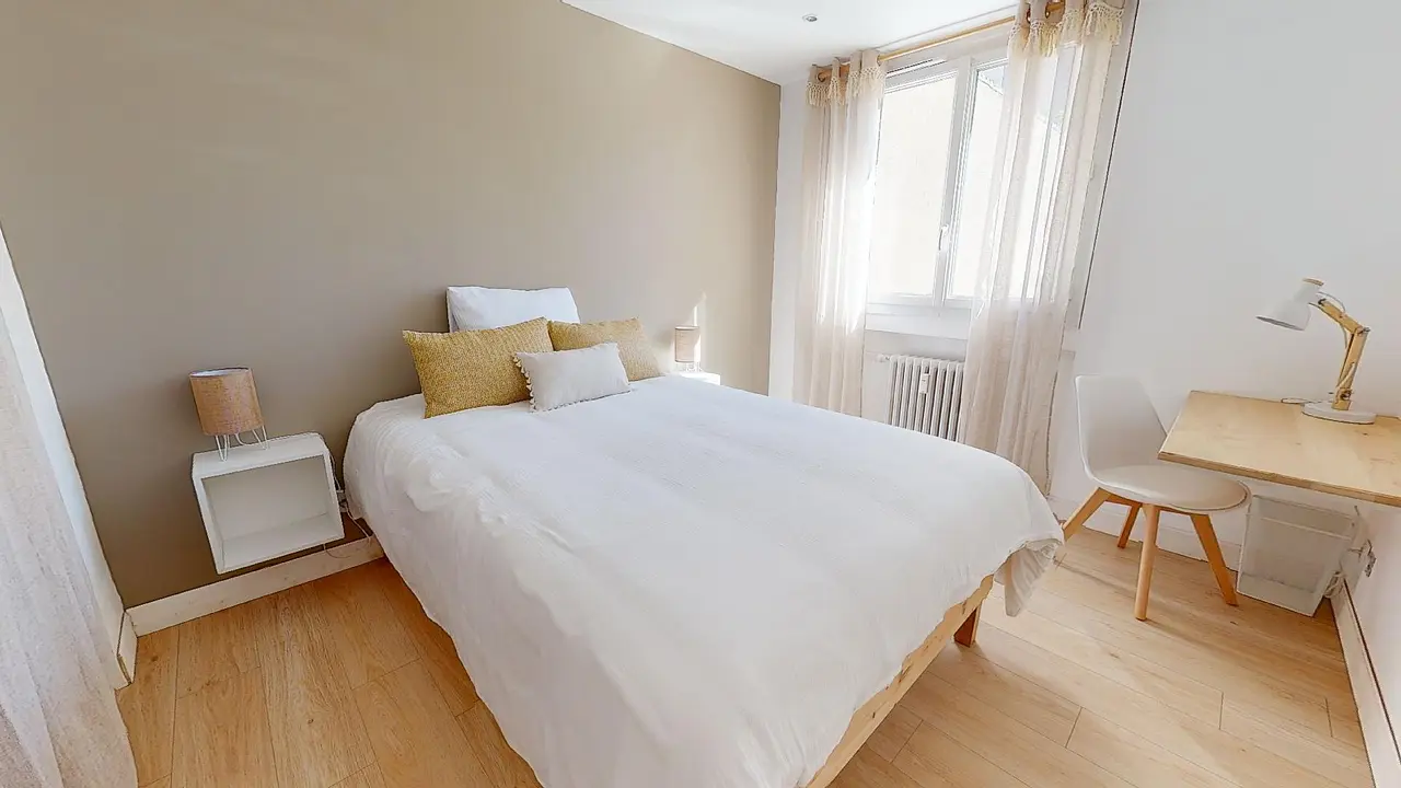 Colocation meublée de 73.0m2 - 380€ - Saint-Étienne