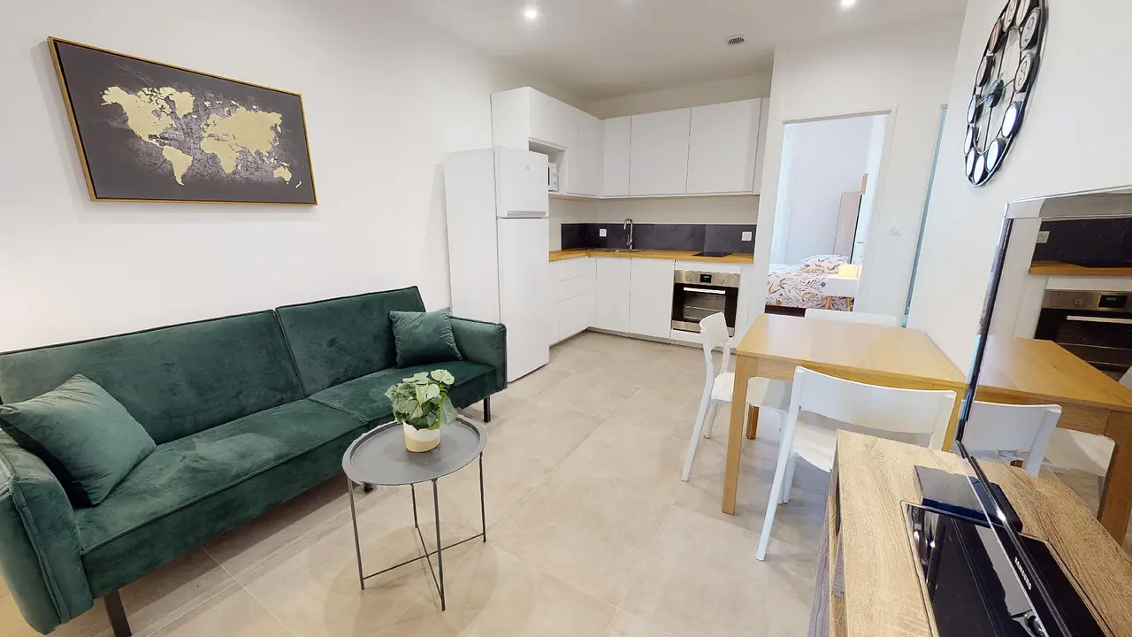 Colocation meublée de 57.0m2 - 450€ - Oullins