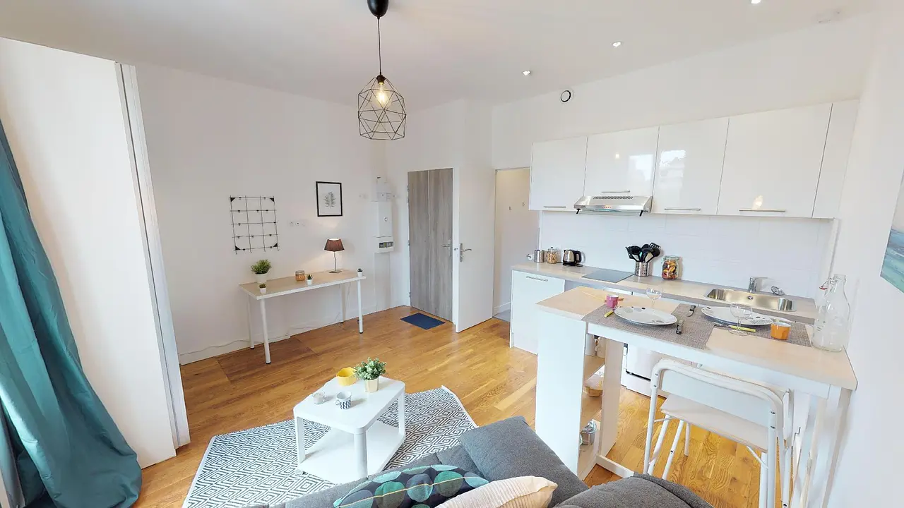 Appartement meublé de 22.0m2 - 573€ - Villeurbanne