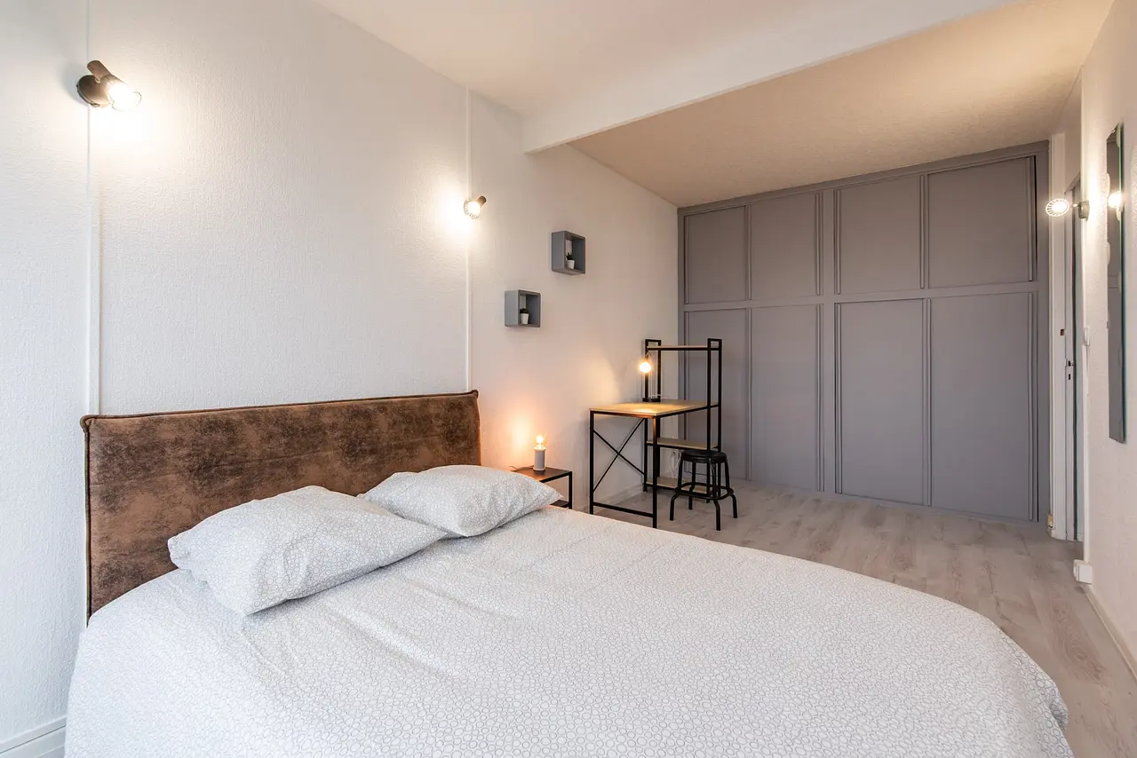 Colocation meublée de 82.0m2 - 500€ - Oullins-Pierre-Bénite