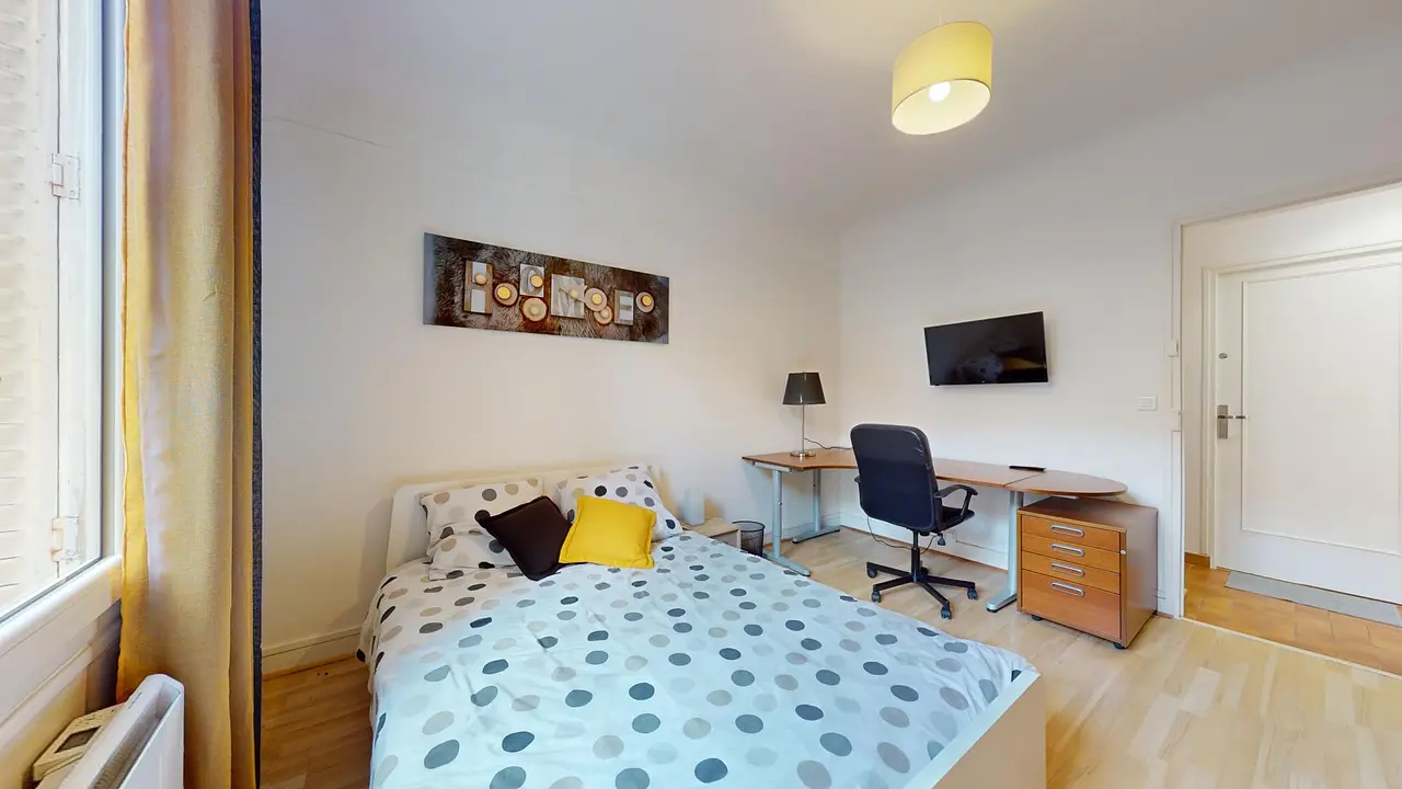 Colocation meublée de 116.0m2 - 552€ - Melun