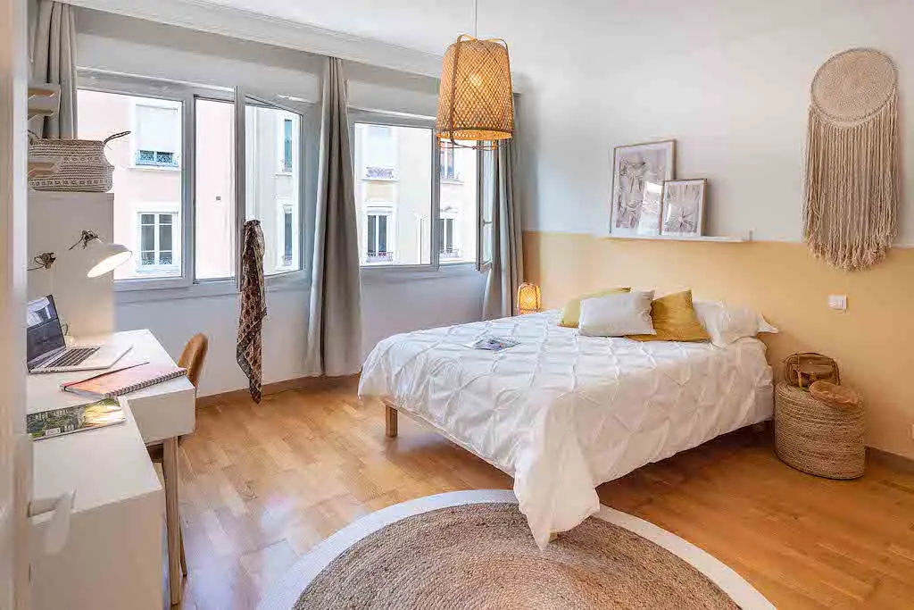 Colocation meublée de 170.0m2 - 615€ - Oullins-Pierre-Bénite