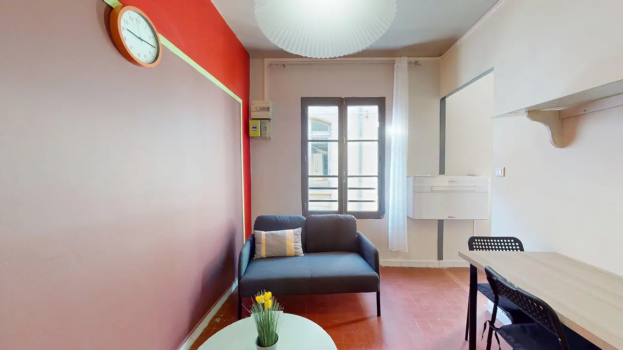 Appartement meublé de 21.59m2 - 450€ - Avignon