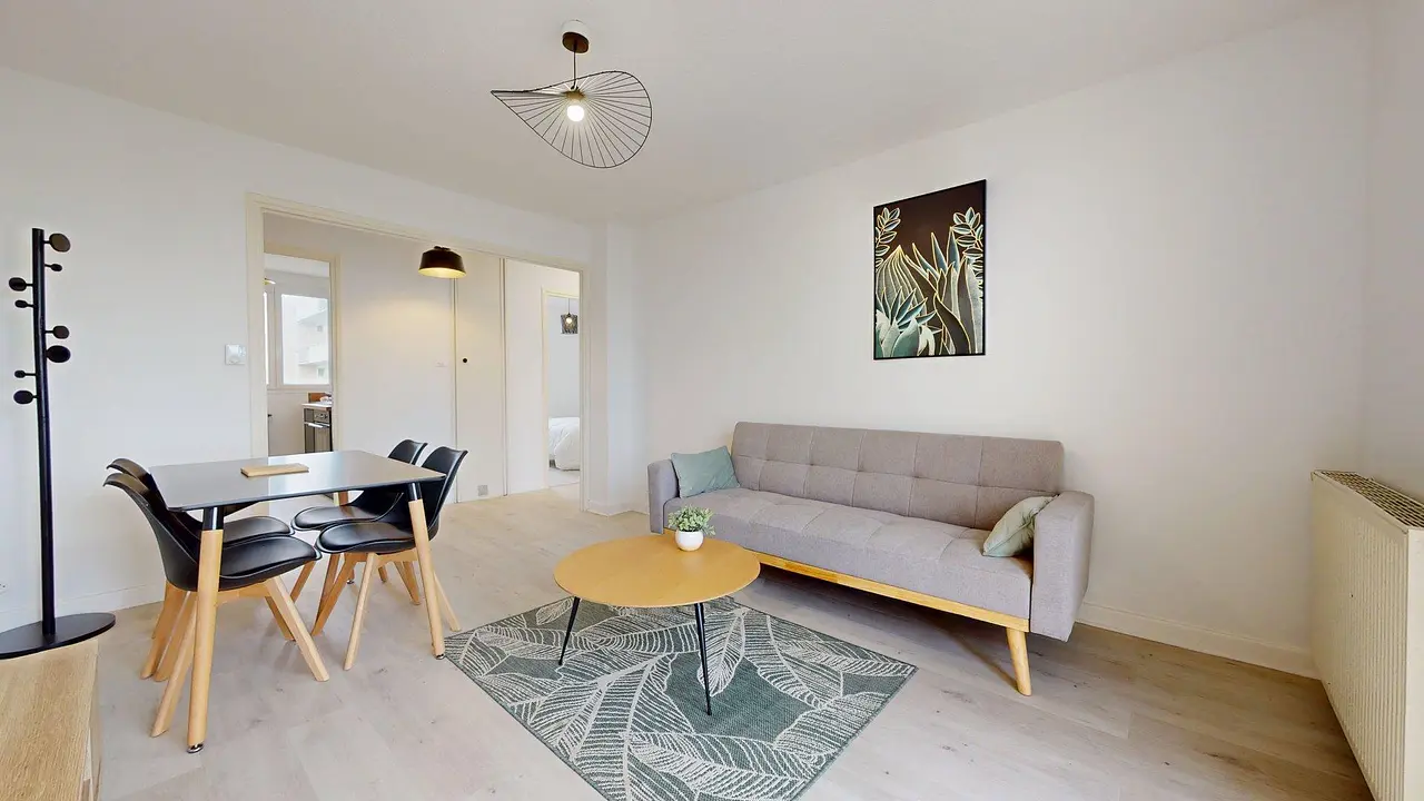 Appartement meublé de 51.97m2 - 745€ - Bourg-lès-Valence