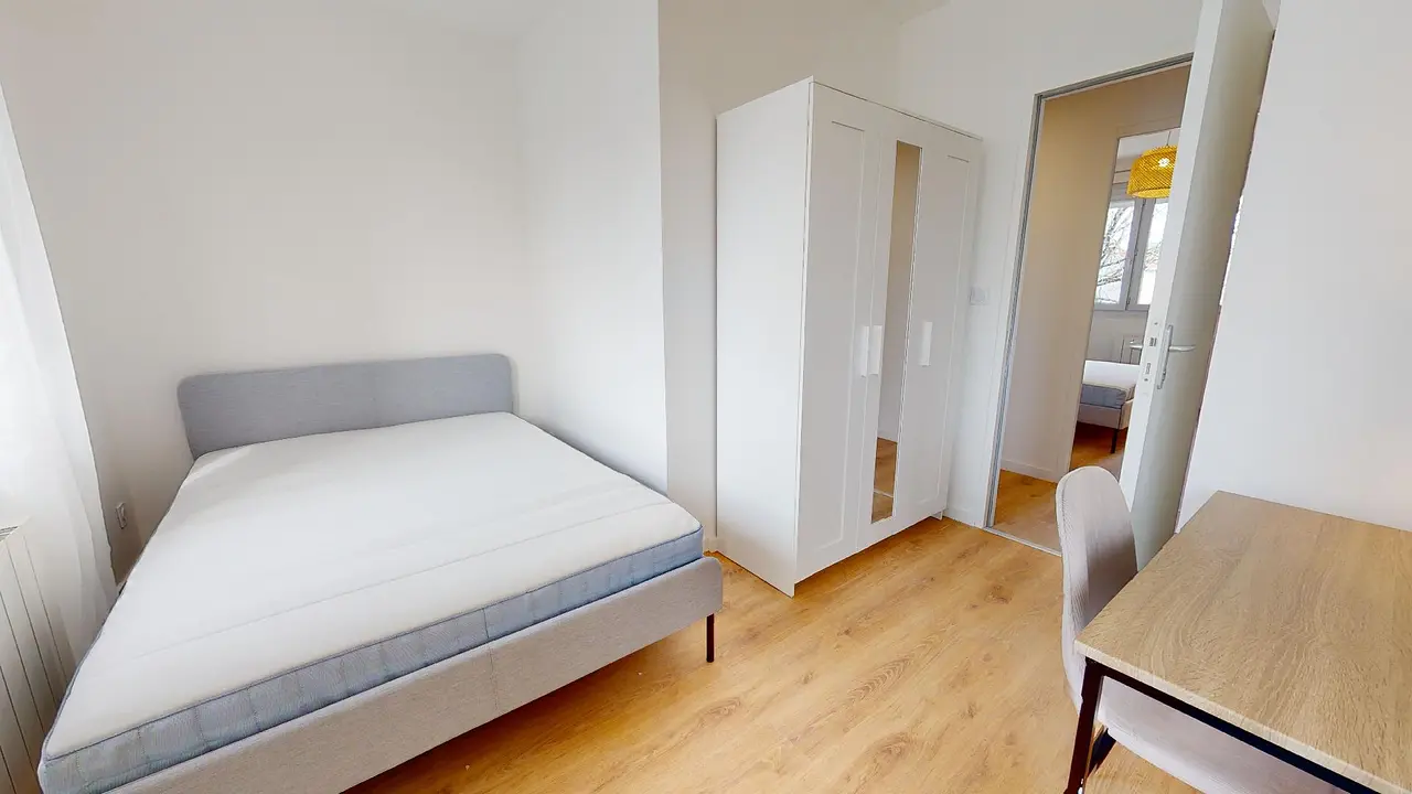 Coliving de 190.0m2 - 566€ - Nantes