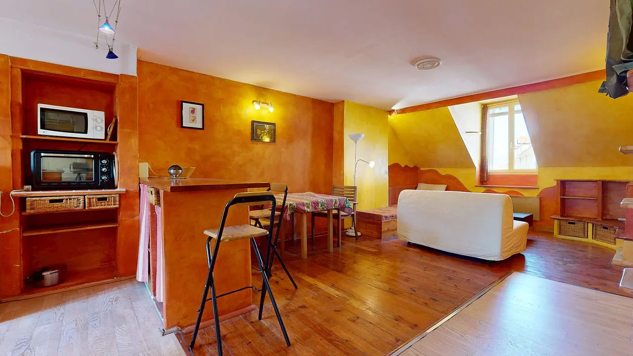 Appartement meublé de 43.93m2 - 660€ - Grenoble
