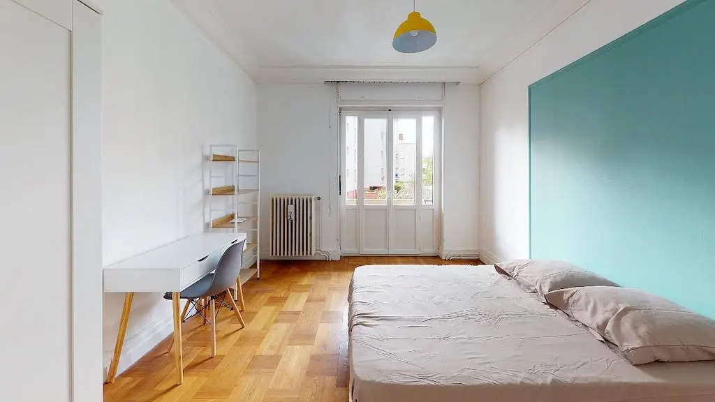 Colocation meublée de 92.0m2 - 569€ - Lyon