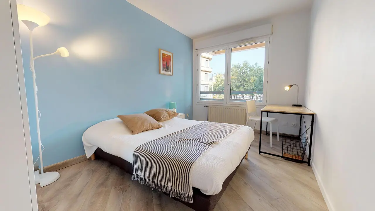 Colocation meublée de 84.0m2 - 518€ - Villeurbanne