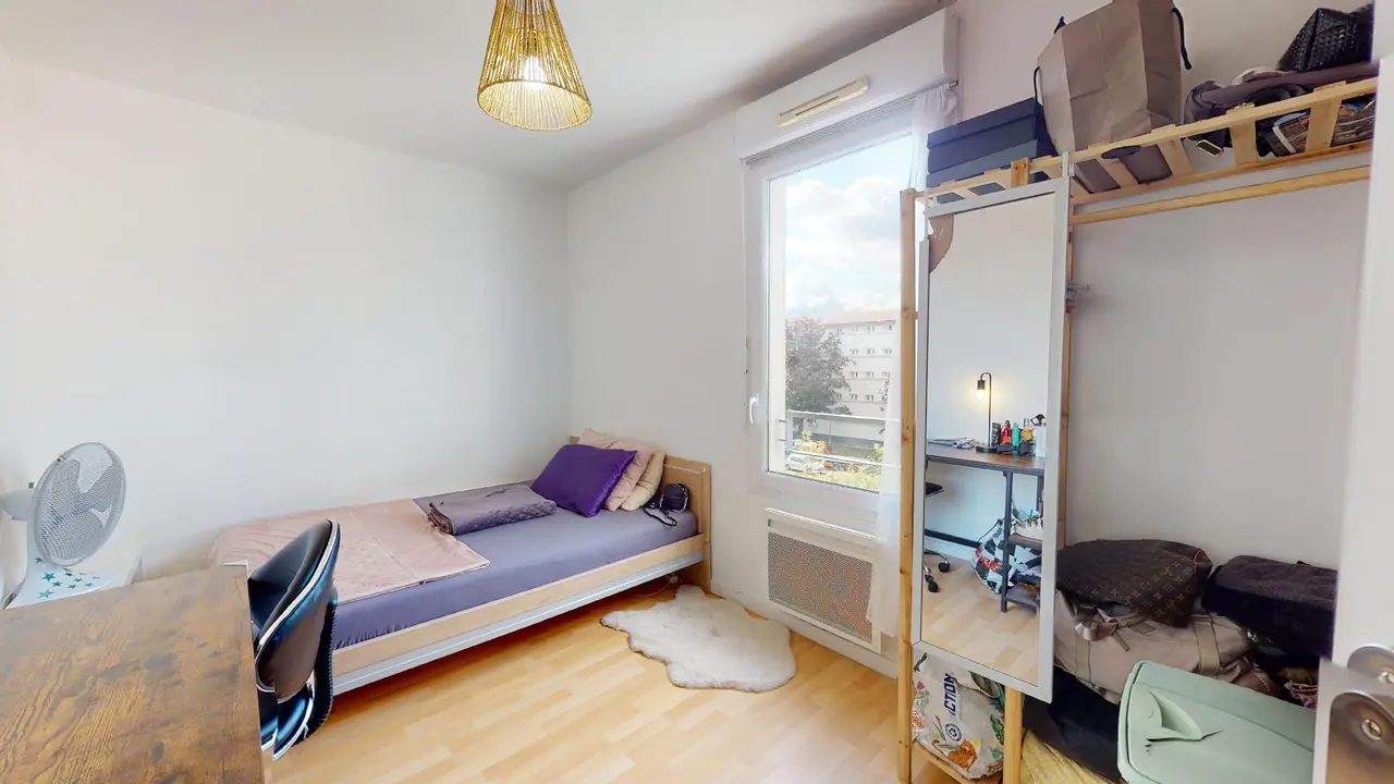 Colocation meublée de 76.0m2 - 495€ - Vaulx-en-Velin