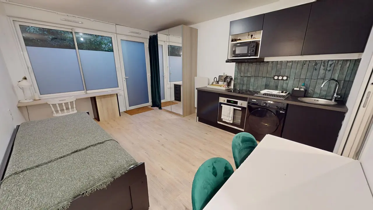 Appartement meublé de 21.0m2 - 595€ - Roubaix
