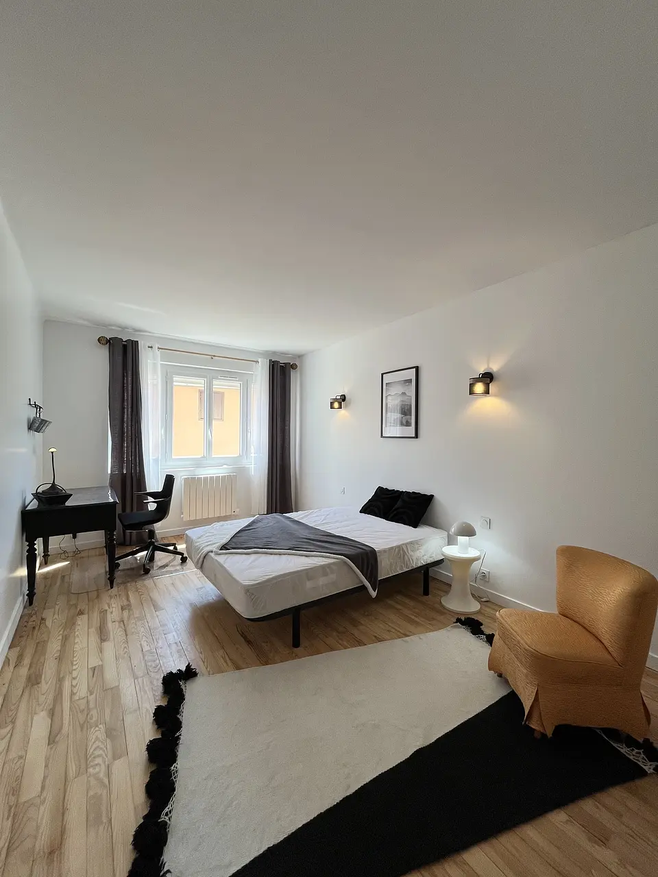 Colocation meublée de 91.0m2 - 690€ - Saint-Genis-Laval