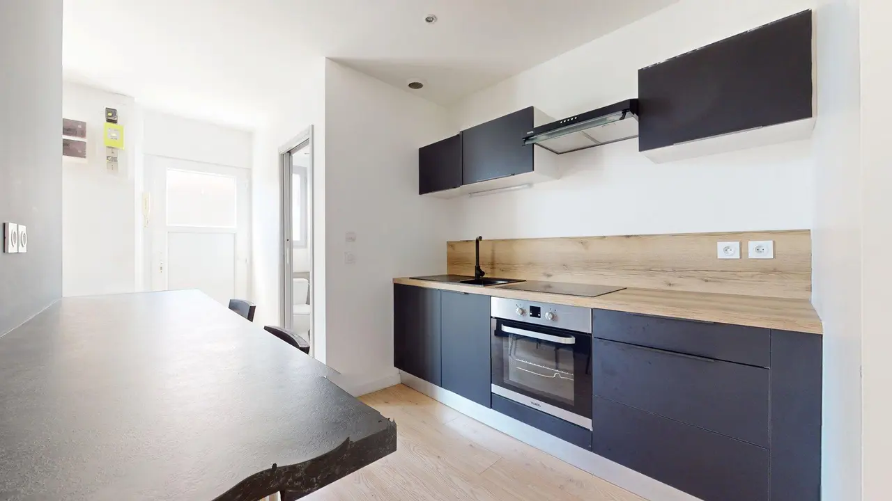 Appartement meublé de 40m2 - 495€ - Saint-Étienne