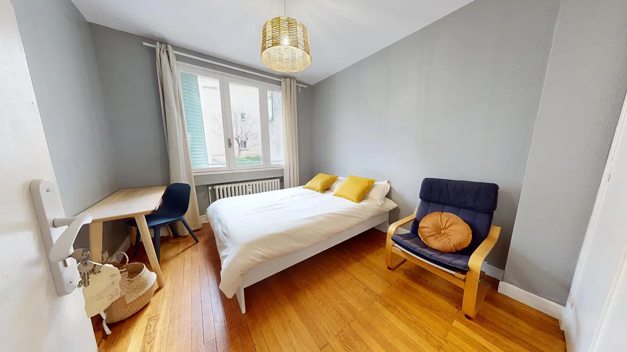 Colocation meublée de 64.0m2 - 595€ - Villeurbanne