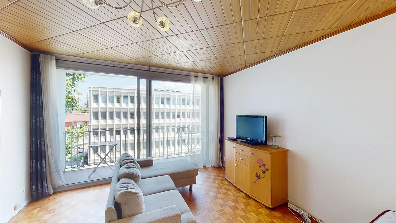 Appartement meublé de 33.5m2 - 648€ - La Tronche