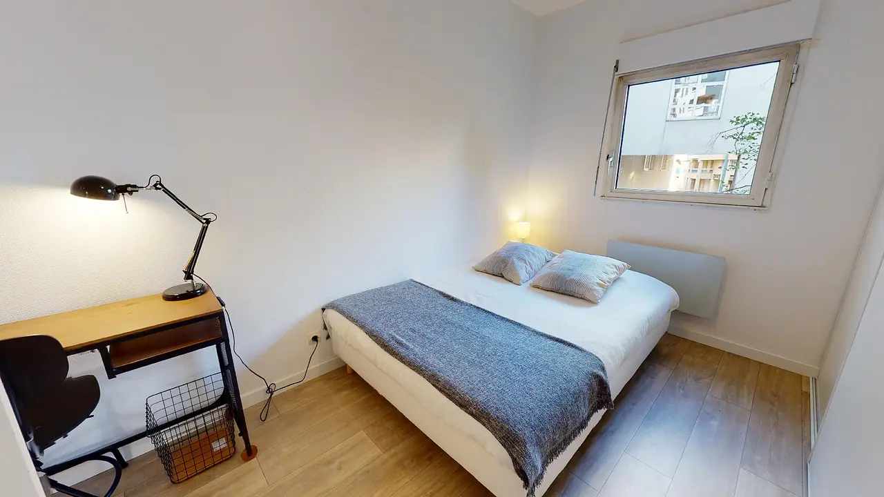 Colocation meublée de 86.0m2 - 644€ - Lyon