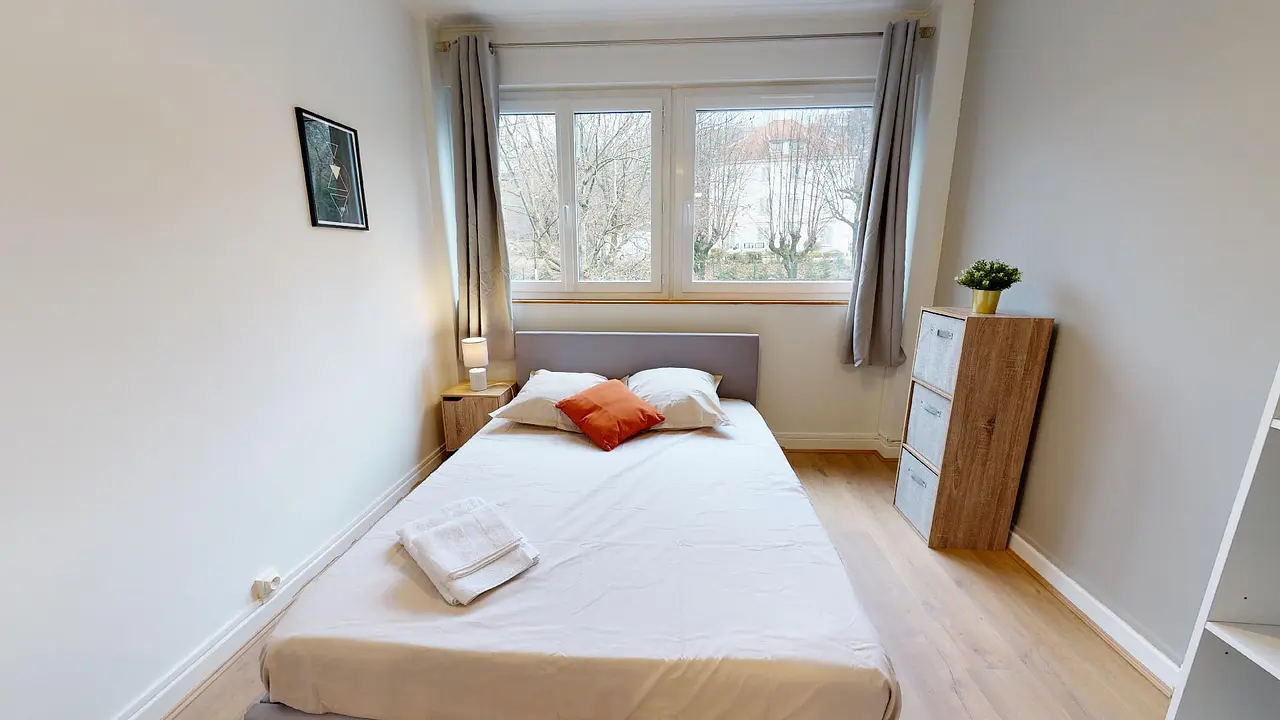 Colocation meublée de 84.0m2 - 565€ - Oullins