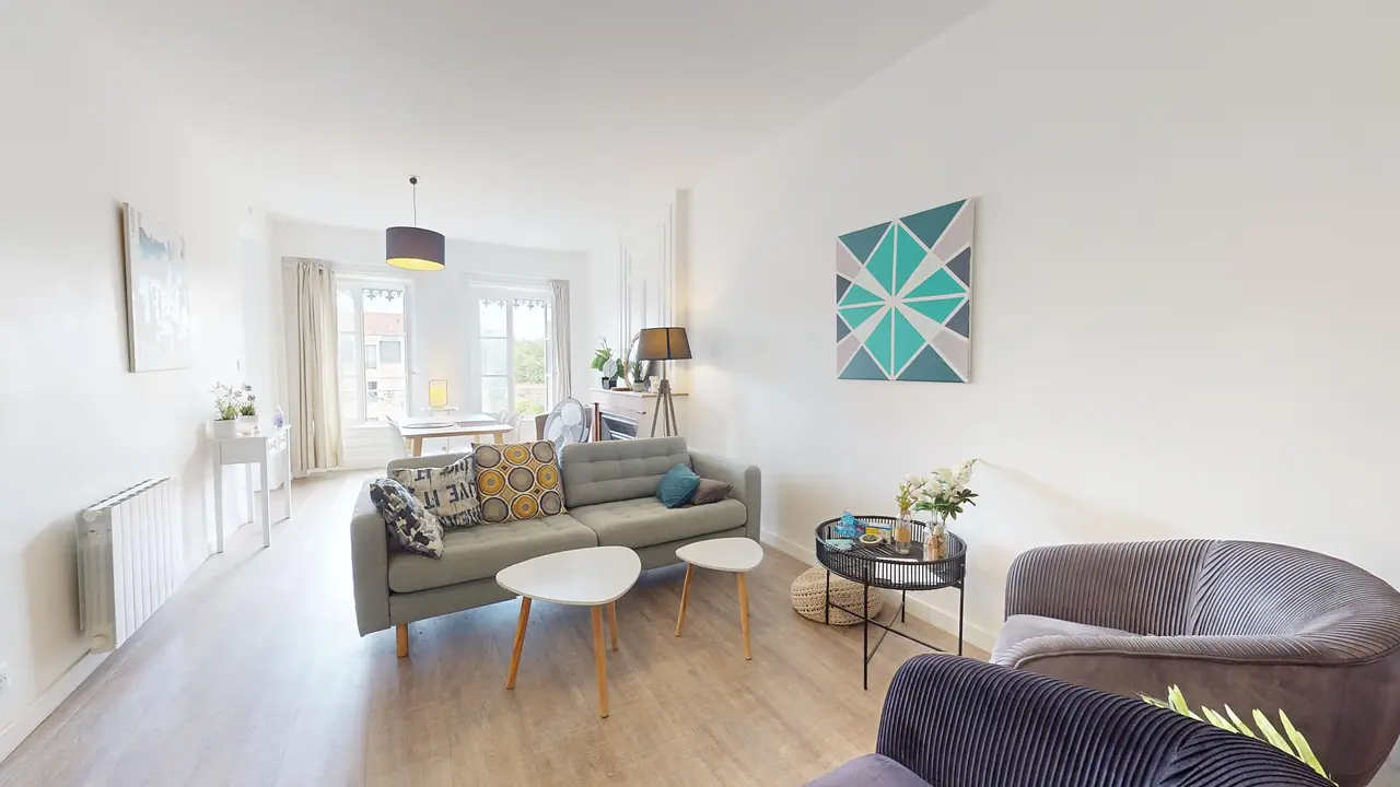 Appartement meublé de 95.0m2 - 2327€ - Lyon