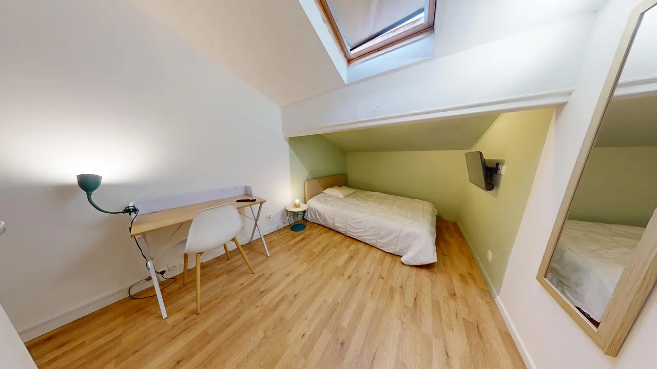 Colocation meublée de 255.0m2 - 619€ - Lyon