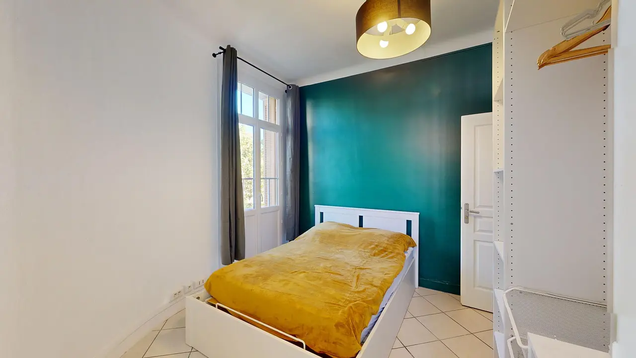 Colocation meublée de 85.0m2 - 460€ - Toulon