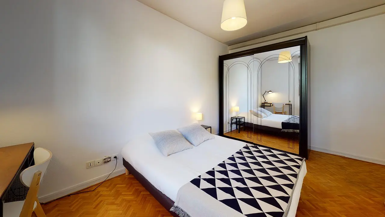Colocation meublée de 106.0m2 - 490€ - Villeurbanne