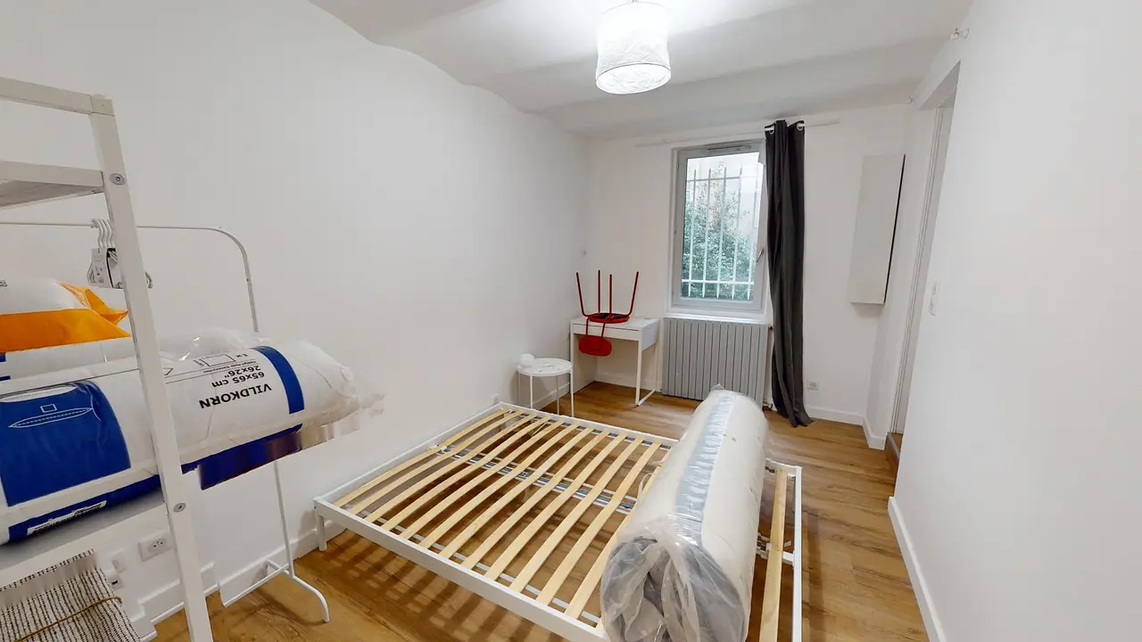 Colocation meublée de 156.0m2 - 390€ - Clermont-Ferrand
