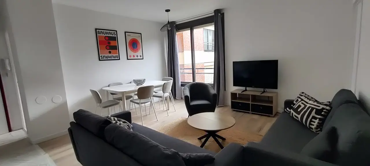 Colocation meublée de 99.0m2 - 428€ - Toulouse