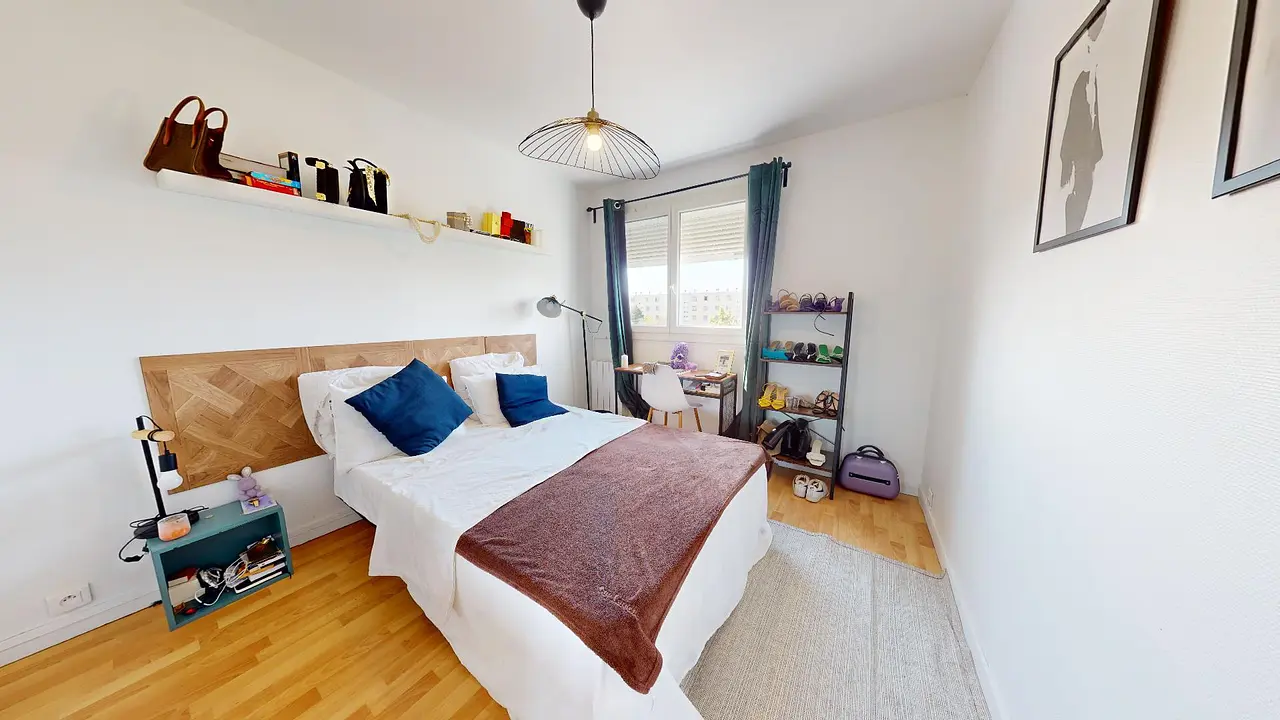 Colocation meublée de 101.0m2 - 579€ - Saint-Priest