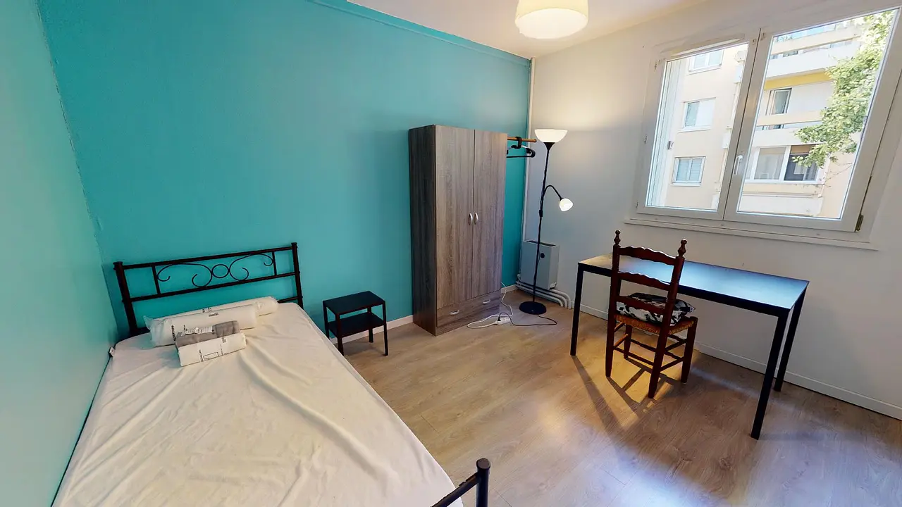 Colocation meublée de 109.0m2 - 345€ - Reims