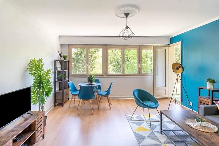 Colocation meublée de 87.0m2 - 470€ - Angers